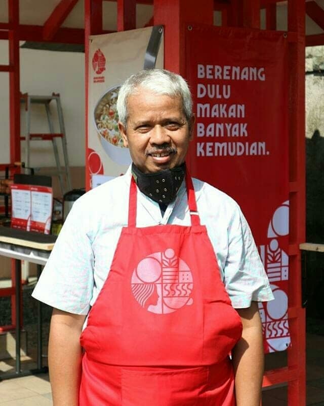 Staf restoran TASA