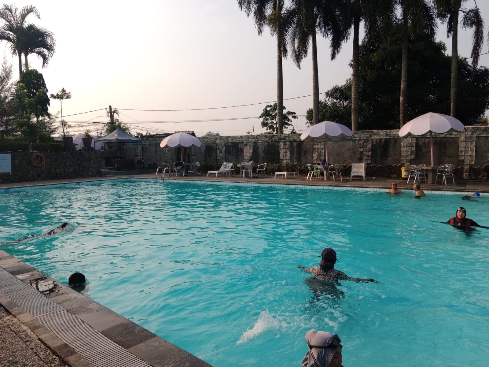 Kolam Remaja & Dewasa